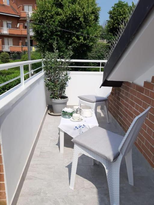 Casa Tra I Castelli Διαμέρισμα San Martino Alfieri Εξωτερικό φωτογραφία